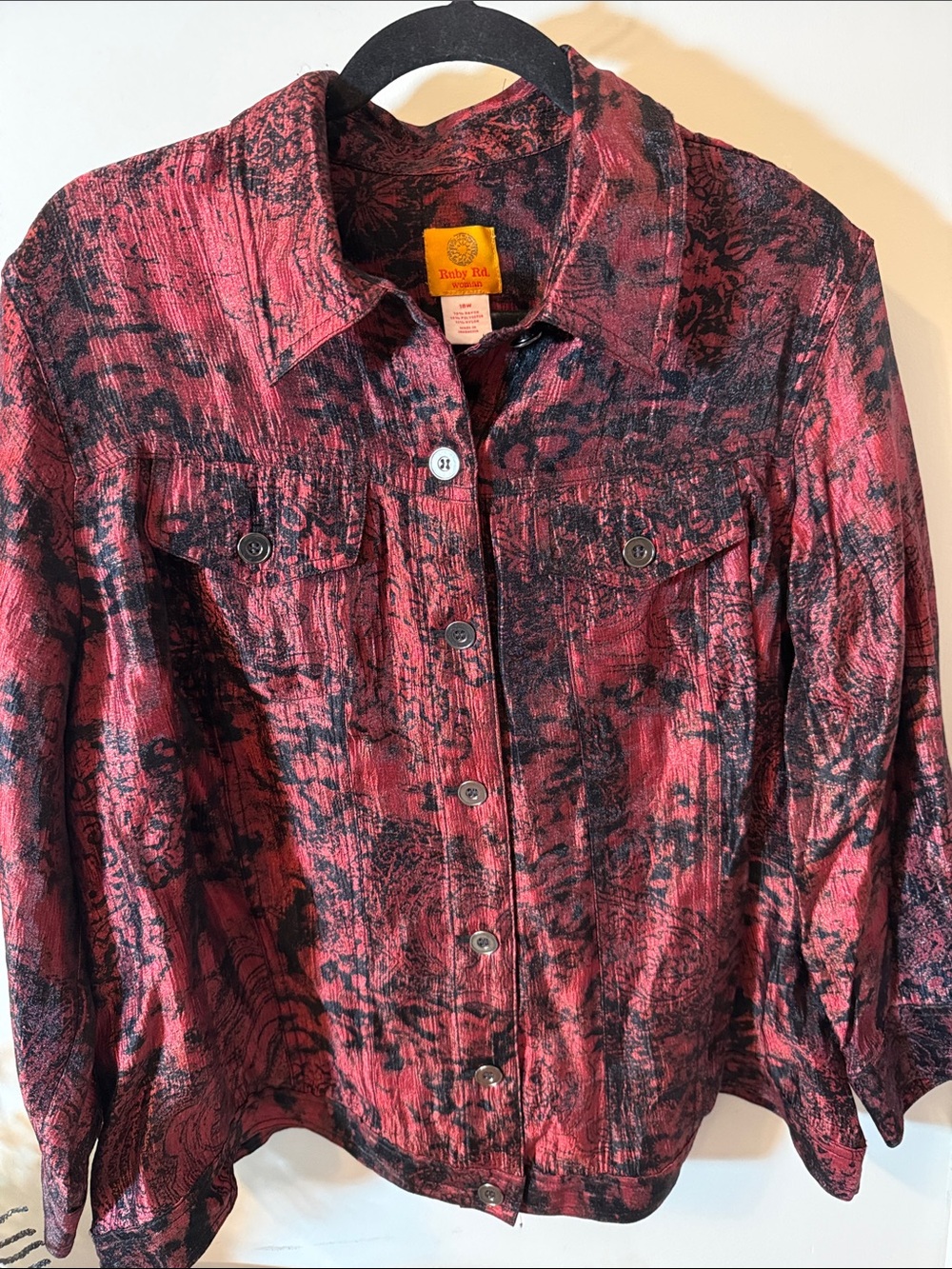 Vintage Ruby Rd. Red and Black Shimmer Button-Front Blouse / shapes like jacket